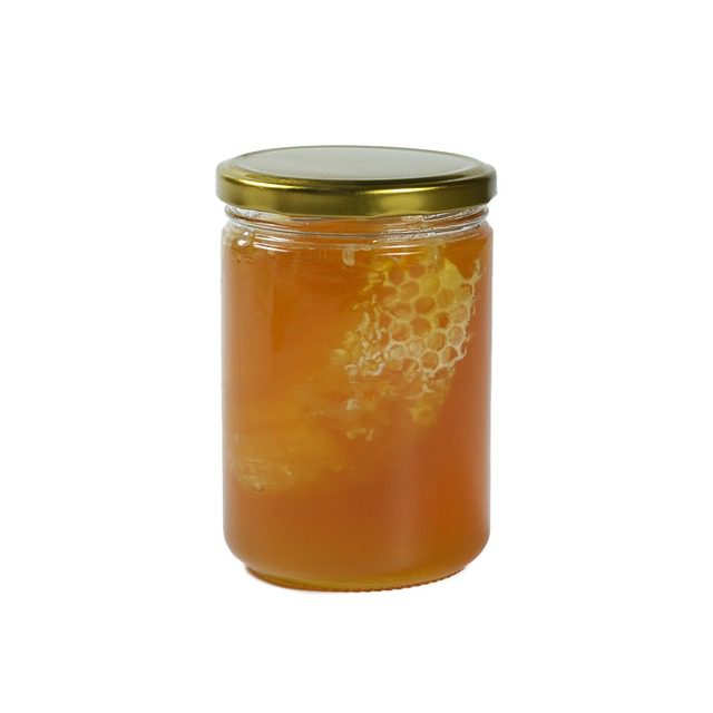 Download free HD stock image of Honey Jar Of Honey mel em uma tigela para aumentar a imunidade naturalmente